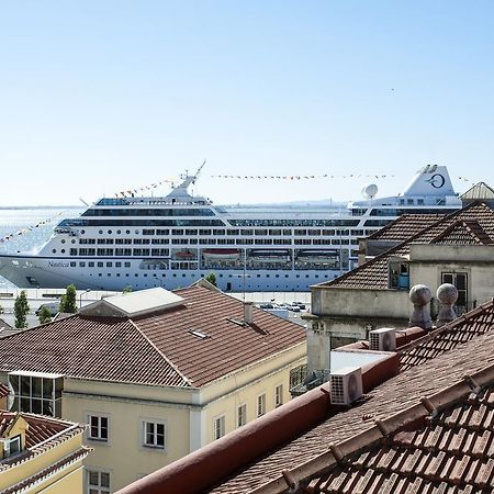 Stay Local In Alfama! Deolinda Central Home, Amazing View Lisboa Rum bild