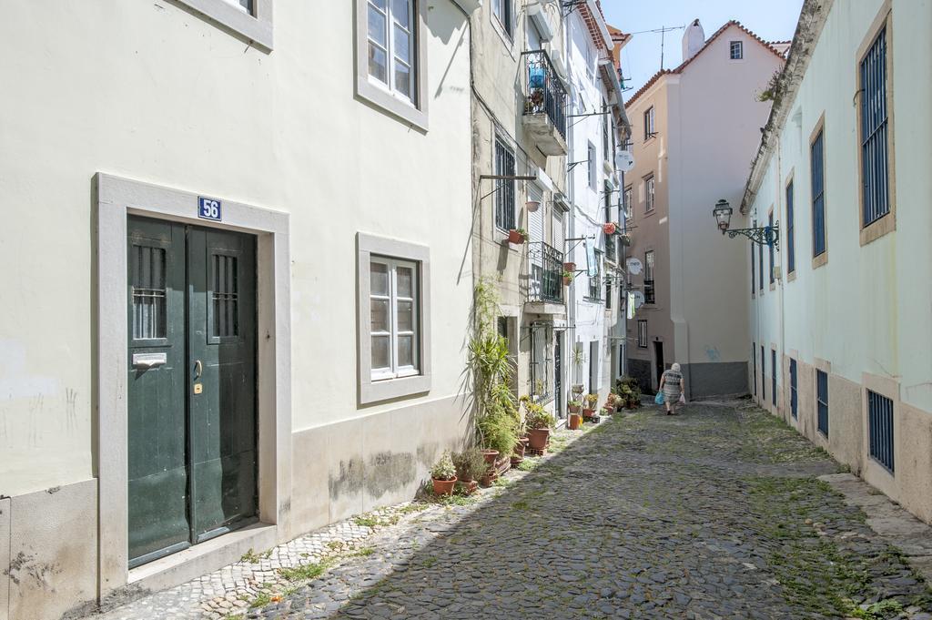 Stay Local In Alfama! Deolinda Central Home, Amazing View Lisboa Exteriör bild